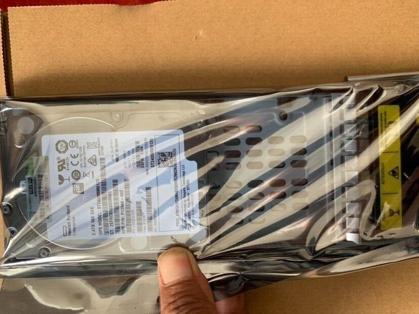 Жесткий диск HPE MSA 2.4TB SAS 12G ENTERPRISE 10K SFF M2 WTY HDD [P13247-001] only NEW